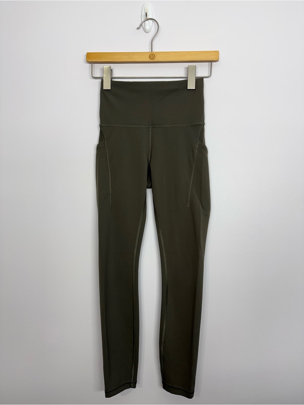 36: Lululemon Wunder Train High-Rise Tight with Pockets 25" Army Green? Size 4